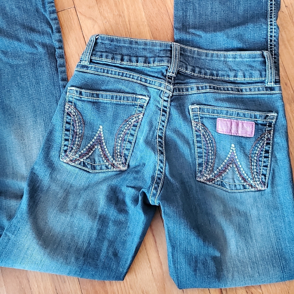 Womens wranglers